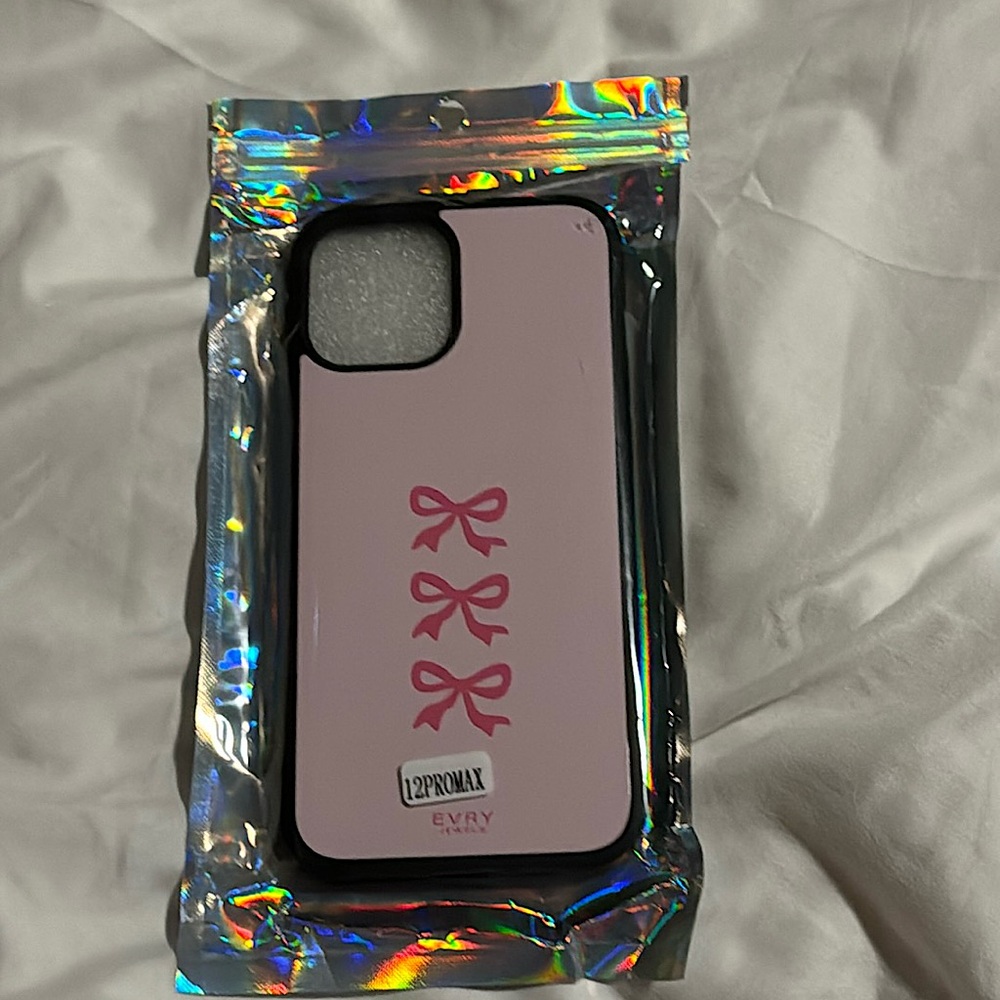 Evry Jewles phone case 12 pro max